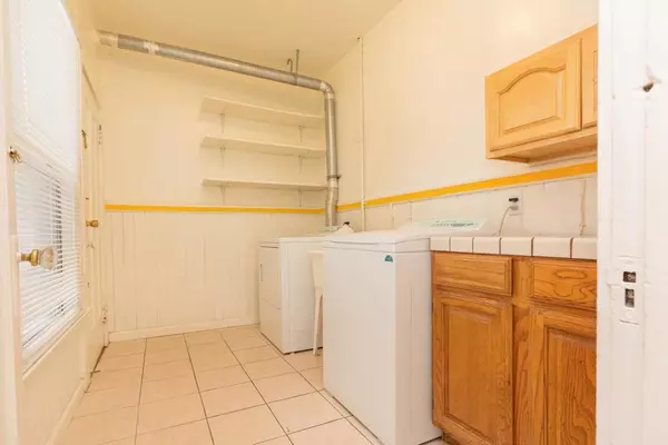CA 94121,150152 21st AVE