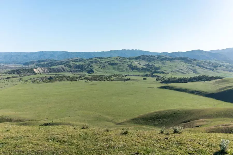 0 Thomas RD, Hollister, CA 95023