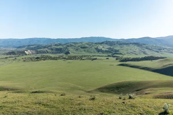 0 Thomas RD, Hollister, CA 95023