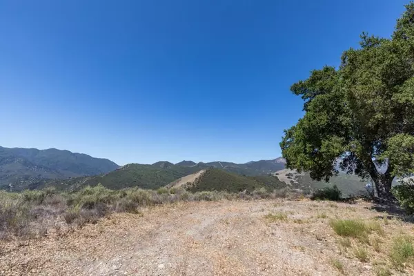 Greenfield, CA 93927,45841 Carmel Valley RD