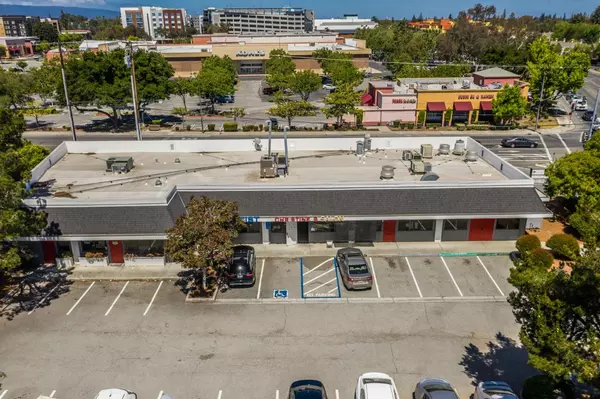 Mountain View, CA 94040,Address not disclosed