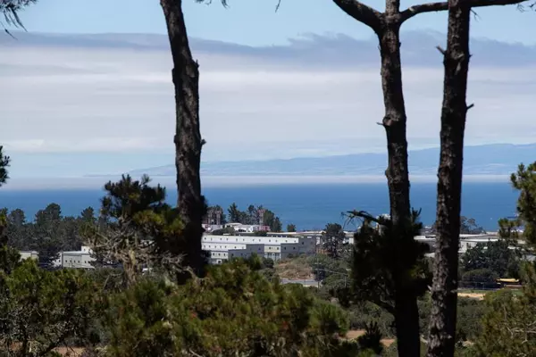 Monterey, CA 93940,7567 Paseo Vista