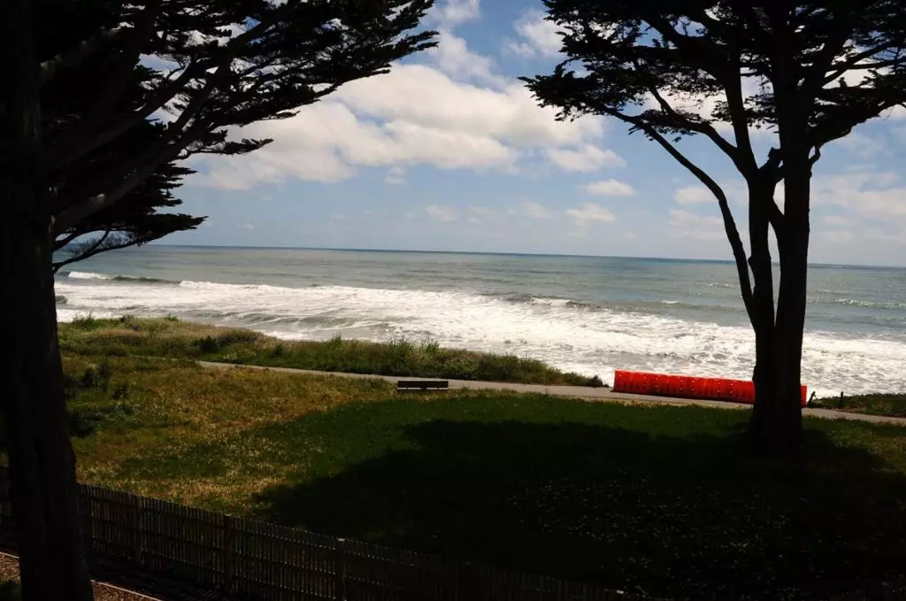 Half Moon Bay, CA 94019,Address not disclosed