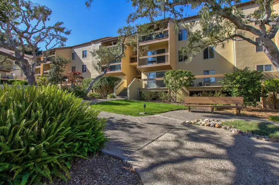 1105 Golden Oaks LN, Monterey, CA 93940