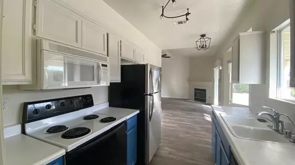 Los Banos, CA 93635,Address not disclosed