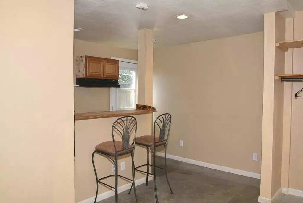 Union City, CA 94587,Address not disclosed