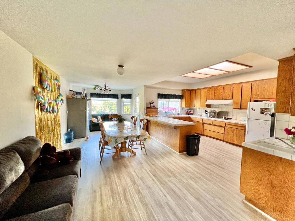 Watsonville, CA 95076,Address not disclosed