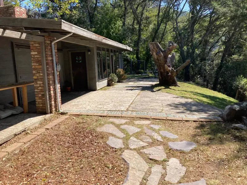 51180 Partington Ridge RD, Big Sur, CA 93920