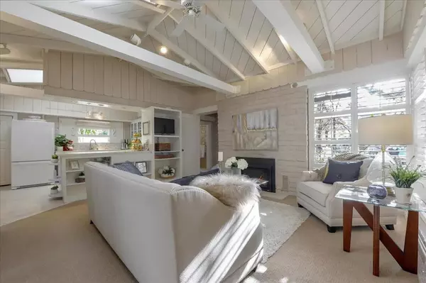 Palo Alto, CA 94301,Address not disclosed