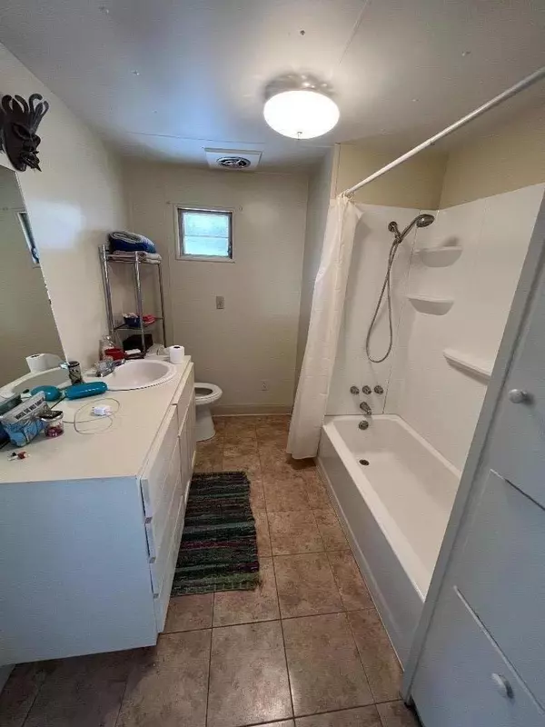 Santa Cruz, CA 95062,Address not disclosed