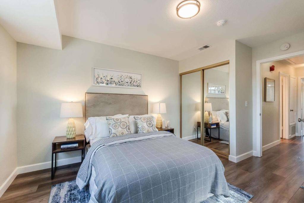 Newark, CA 94560,Address not disclosed