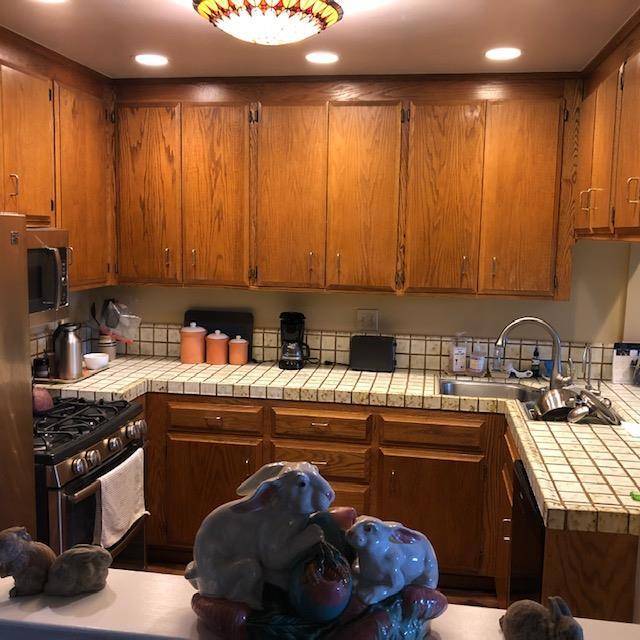 Aptos, CA 95003,Address not disclosed