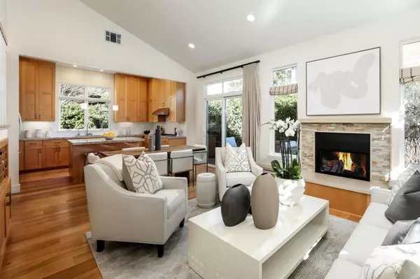 Menlo Park, CA 94025,1236 Hoover ST