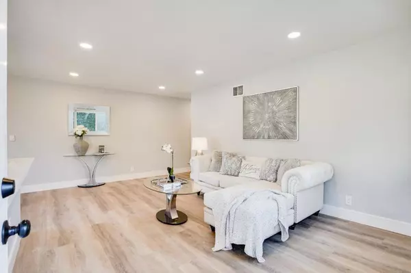 Union City, CA 94587,Address not disclosed