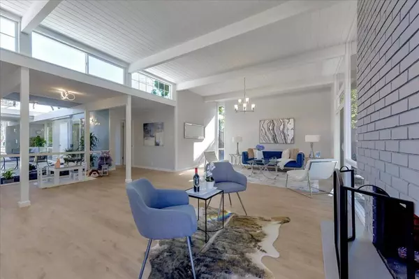 Mountain View, CA 94040,969 Eichler DR