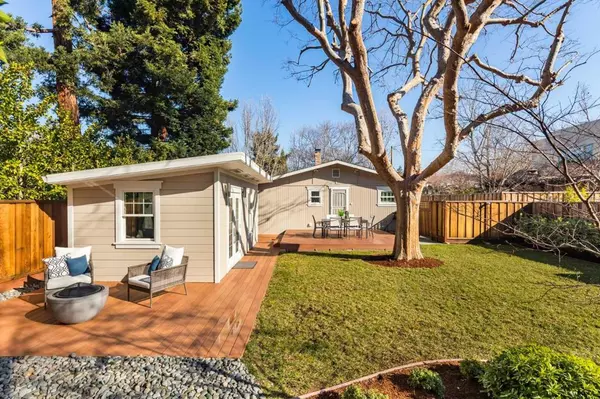 2060 Birch ST, Palo Alto, CA 94306