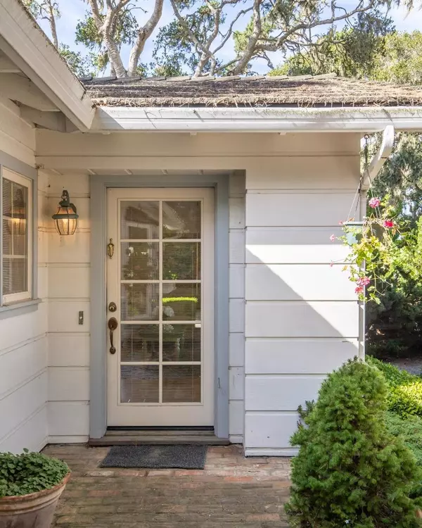 Pebble Beach, CA 93953,1044 Lost Barranca RD