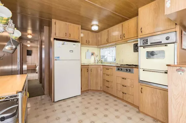 Santa Cruz, CA 95062,Address not disclosed