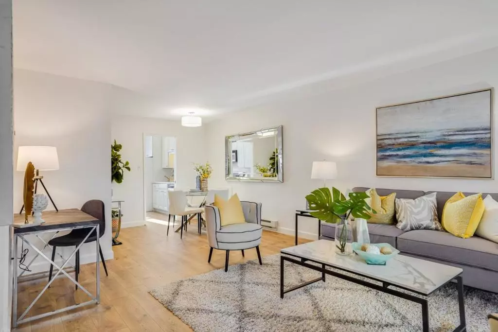 San Carlos, CA 94070,Address not disclosed