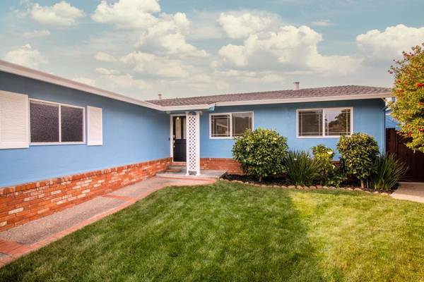 Pacifica, CA 94044,Address not disclosed