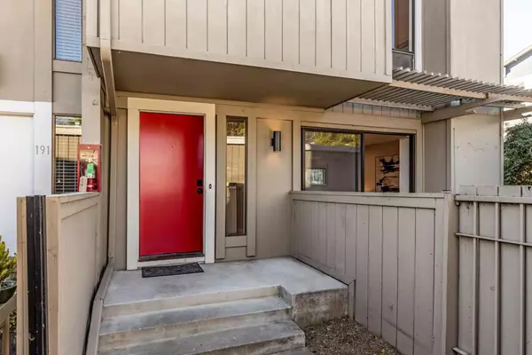 Mountain View, CA 94040,Address not disclosed