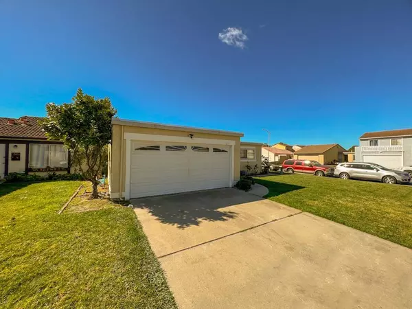 Salinas, CA 93907,Address not disclosed