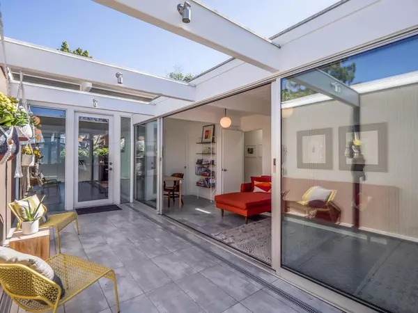 Palo Alto, CA 94303