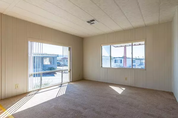 Salinas, CA 93905,Address not disclosed