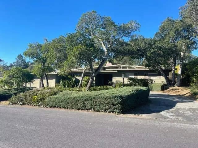 17 Oak RD, Santa Cruz, CA 95060