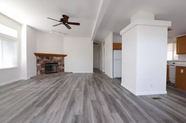 Mountain View, CA 94043,Address not disclosed