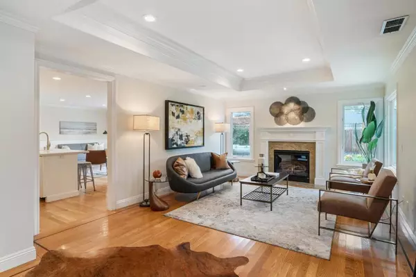 Menlo Park, CA 94025,Address not disclosed