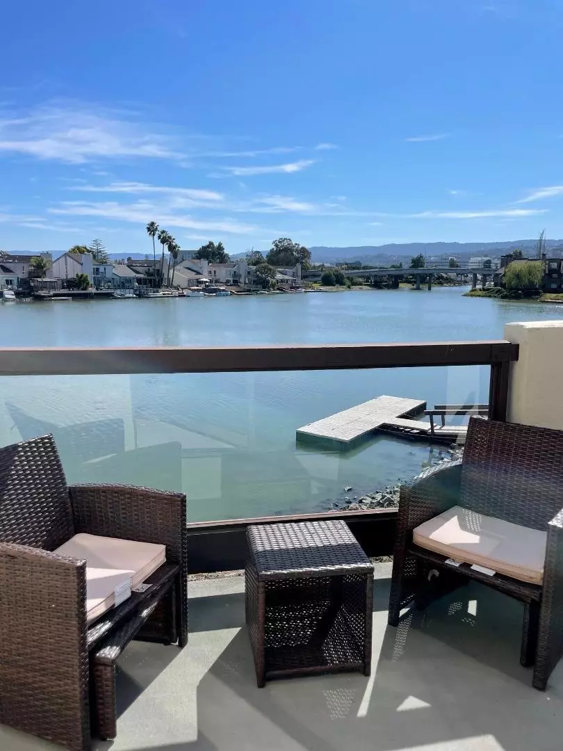 Redwood City, CA 94065,Address not disclosed