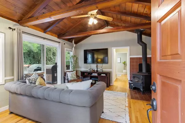 Boulder Creek, CA 95006,Address not disclosed