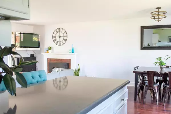 Half Moon Bay, CA 94019,Address not disclosed