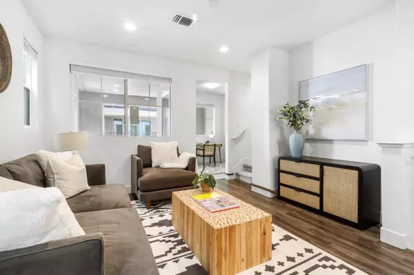 Newark, CA 94560,Address not disclosed