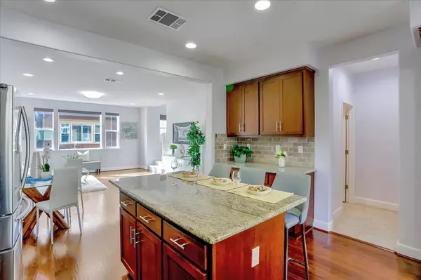 Milpitas, CA 95035,Address not disclosed