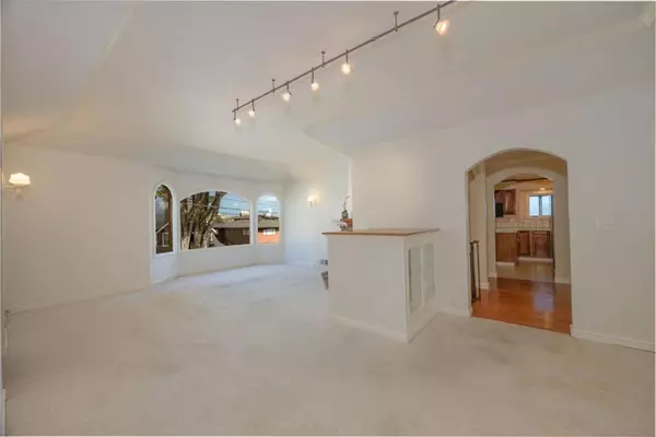 Pacifica, CA 94044,Address not disclosed