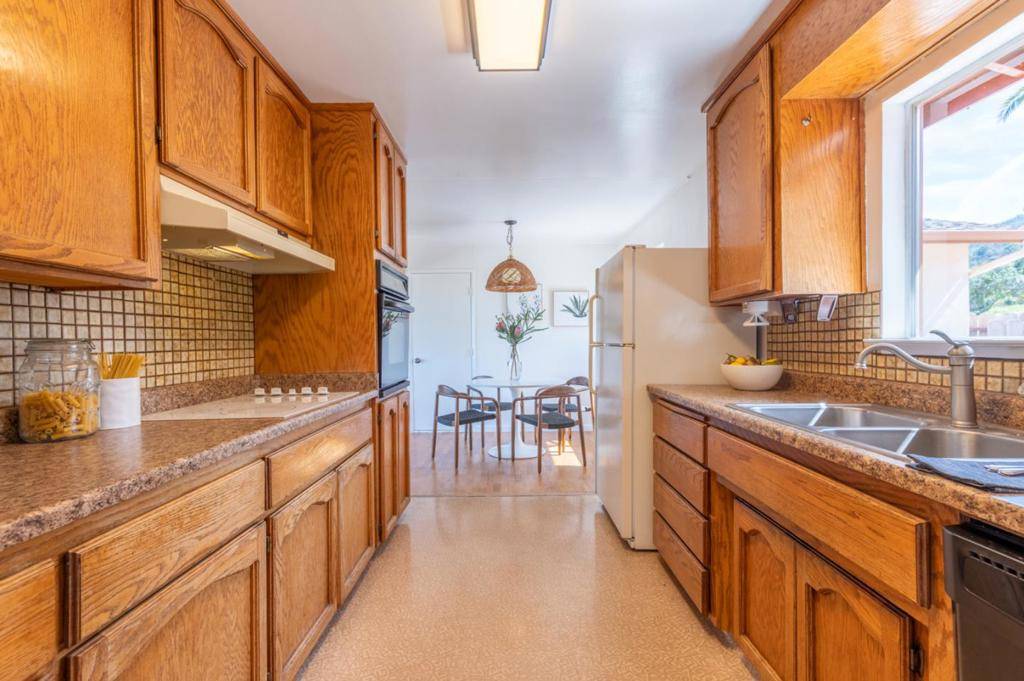 Salinas, CA 93908,Address not disclosed