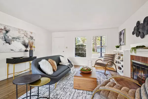 Los Altos, CA 94024,Address not disclosed