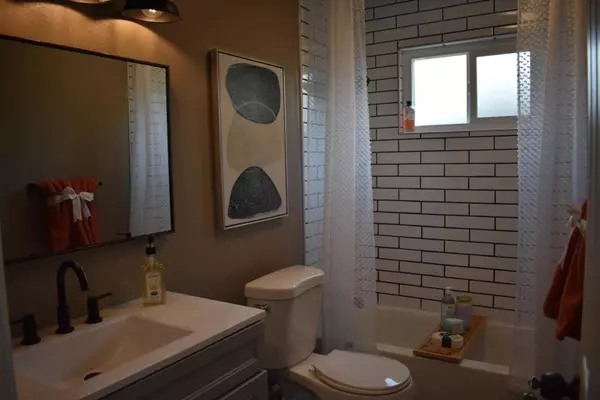 Modesto, CA 95355,3037 Melissa LN