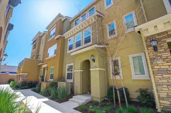 Newark, CA 94560,Address not disclosed