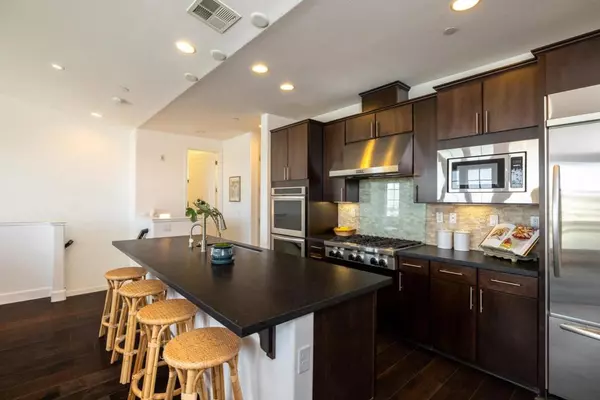 Redwood City, CA 94063,Address not disclosed
