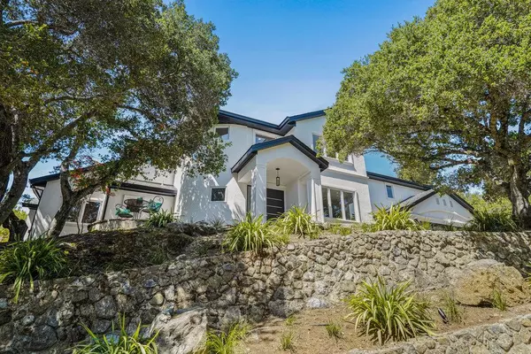 Redwood City, CA 94062,720 Vista DR