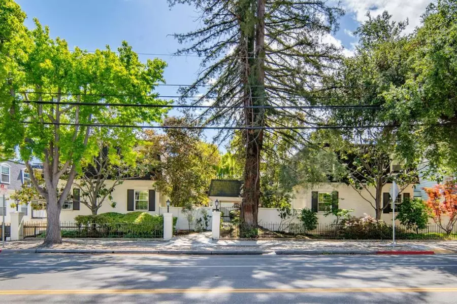 Menlo Park, CA 94025