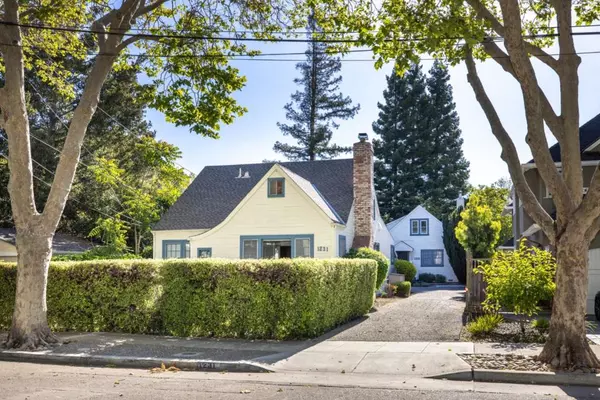 Wilson ST, Palo Alto, CA 94301