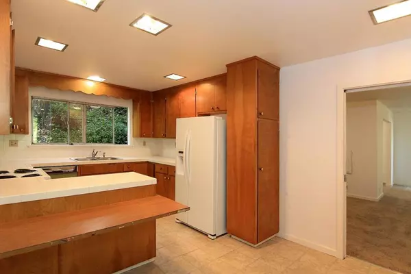 Scotts Valley, CA 95066,Address not disclosed