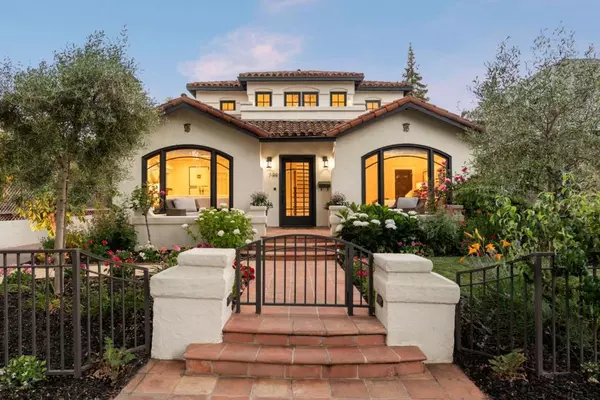 Palo Alto, CA 94301,744 Guinda ST