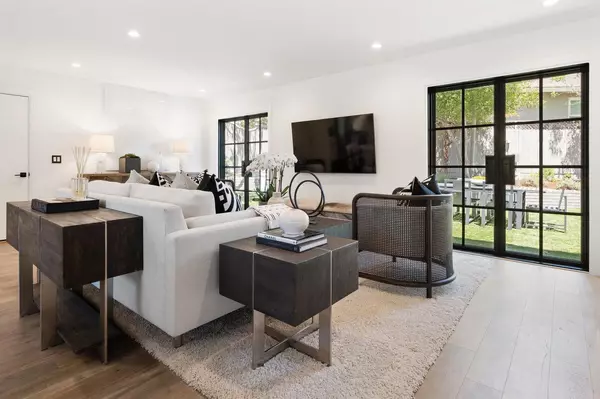 San Carlos, CA 94070,Address not disclosed