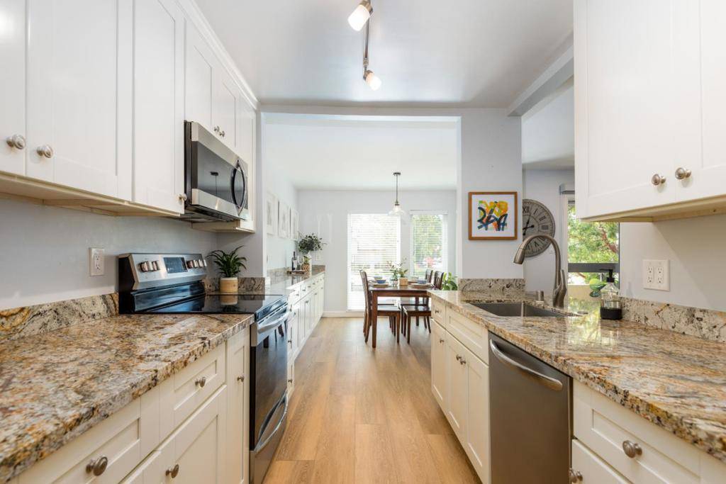 San Carlos, CA 94070,Address not disclosed