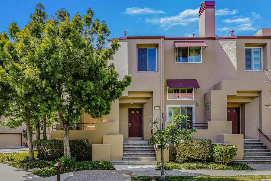 Foster City, CA 94404